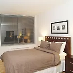 Midtown East Side 34Th Street Apartments