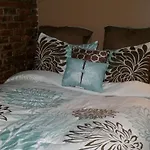 Oyo Bed And Breakfast