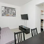 Superior Midtown East Apartments
