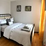 3 Bedroom Apartment In Historical Harlem, Ny