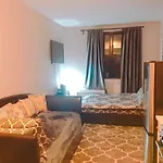 Studio At 29Th Street & 10Th Avenue