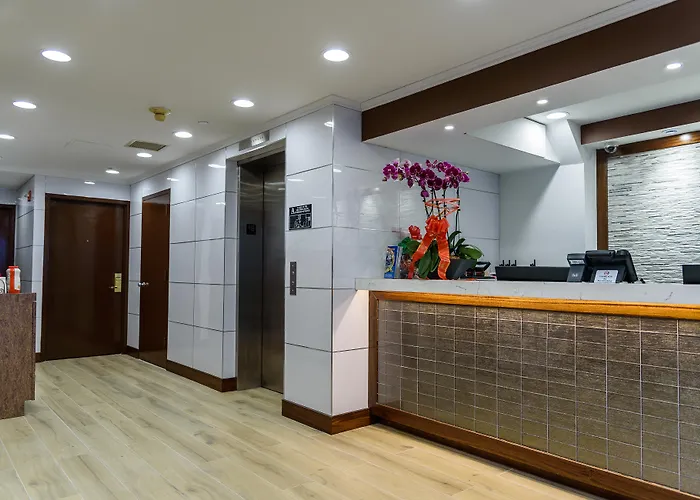 Flushing Central Hotel 88