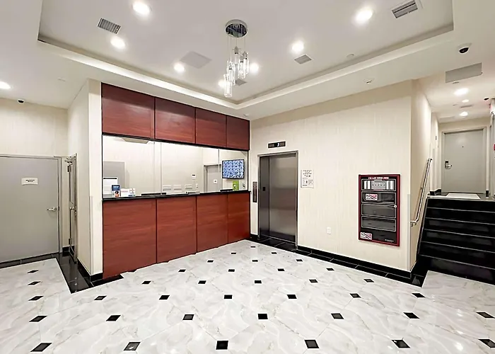 Rodeway Inn Brooklyn