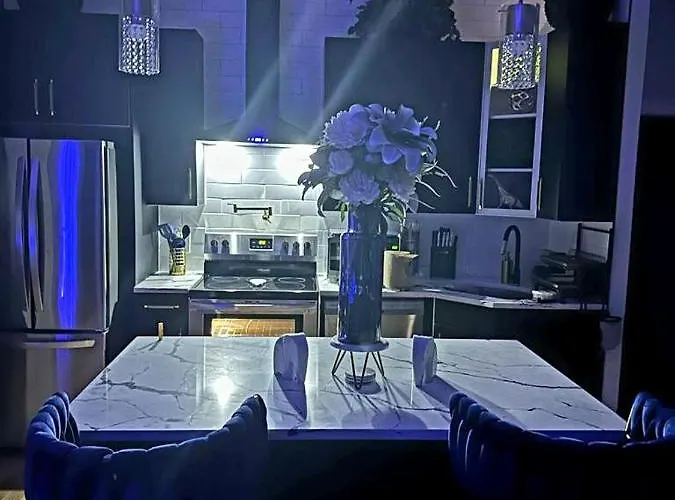 Latisha Luxury Place Room 5