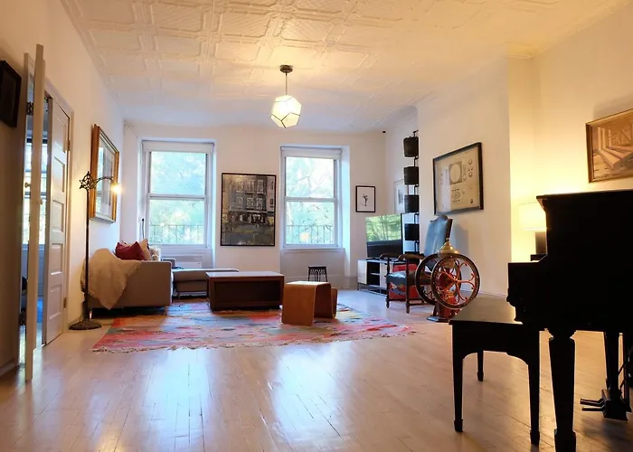 1830\'S Historic Merchant House On The Park Les