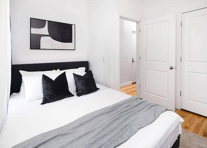 New 3Bd/2Ba Near Times Square