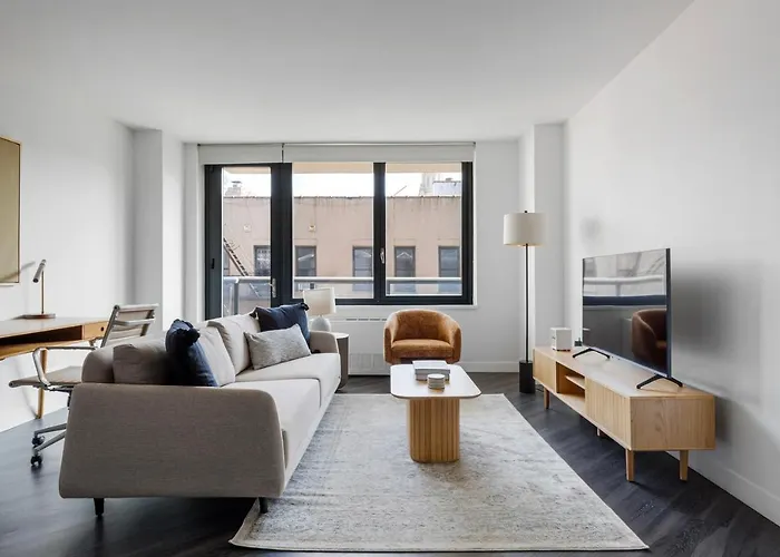 East Village 1Br W Balcony Doorman Wd Nr Bars Nyc-1125