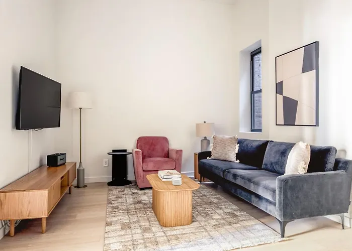 Uws 2Br W Elevator In-Unit Wd Nr Central Park Nyc-1301