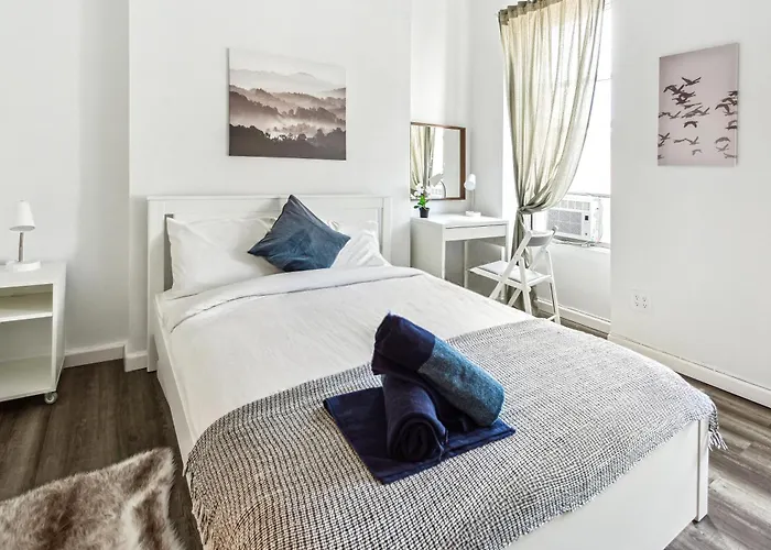 Oasis Of Serenity Suites In Perfect Location Of Hell Kitchen