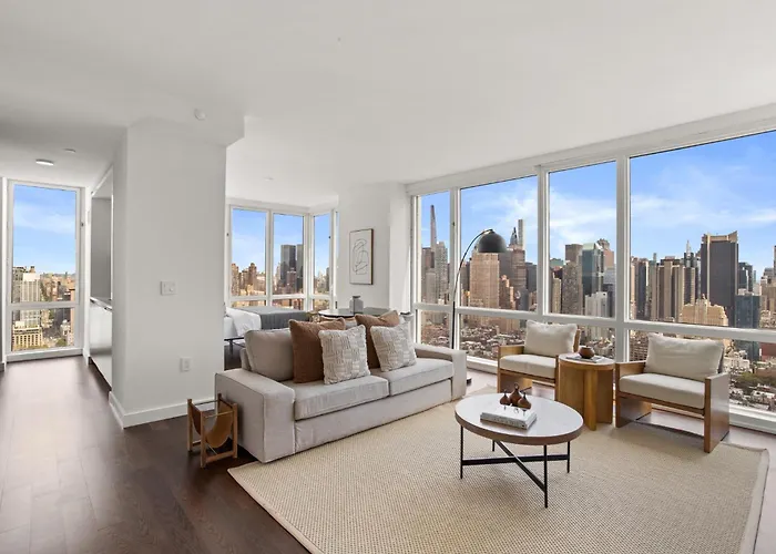 Stunning Views To Empire State With Amazing 2Bd