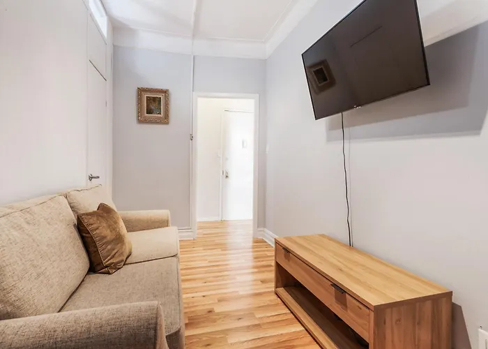 Monthly Nyc Rentals - Flawless 2 Bedroom Apartment