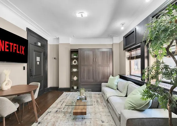 Central Location And Walkable Condo In Ny With Gym