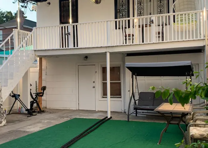 2265 Bruckner Blvd Apartments