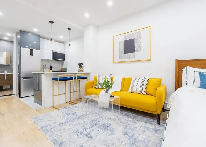 1597-13 I Brand New Studio Prime Upper East