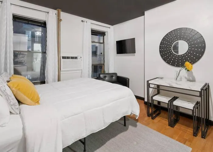 Midtown Studio - Walking Distance To Times Square