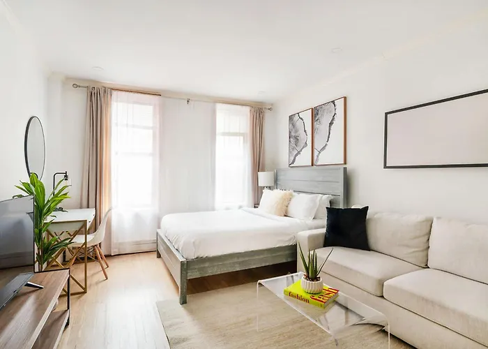 1597-10 New Studio Upper East Side W&D In Unit
