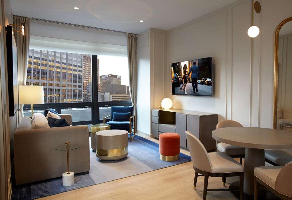 Hilton Club Hotel 3*