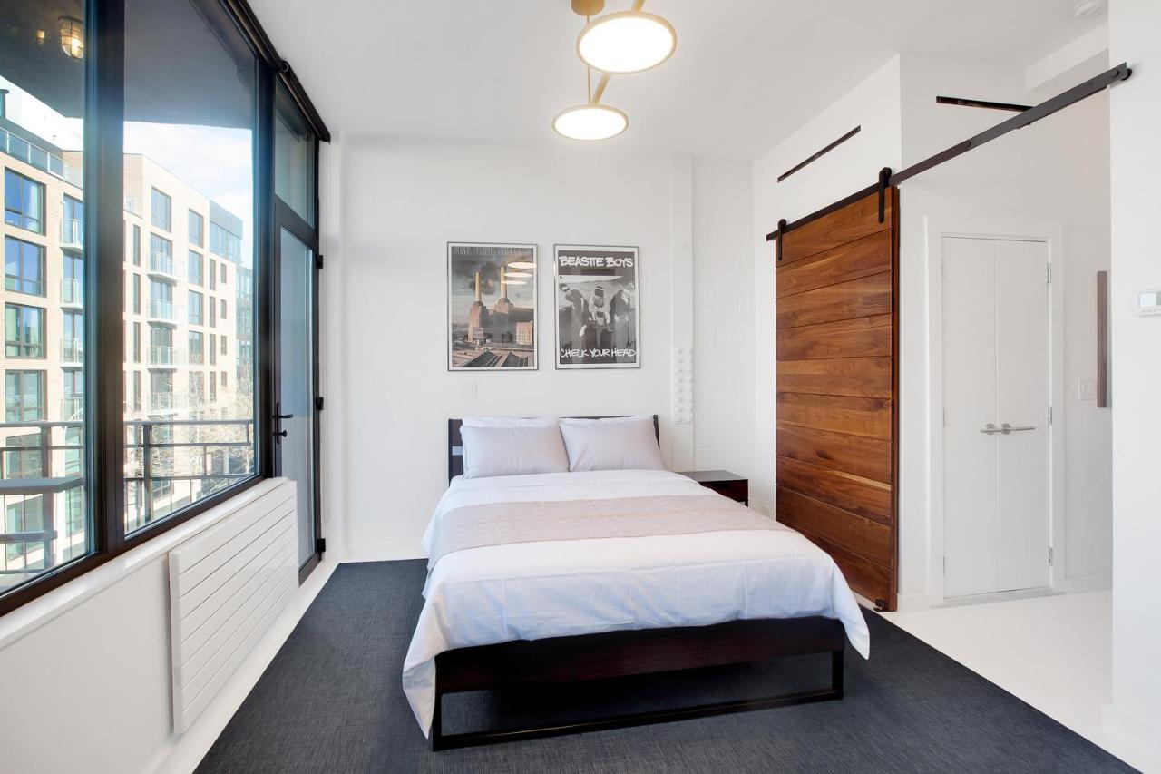 Luxury 3 Bedroom Duplex Manhattan Skyline Vews Apartment New York