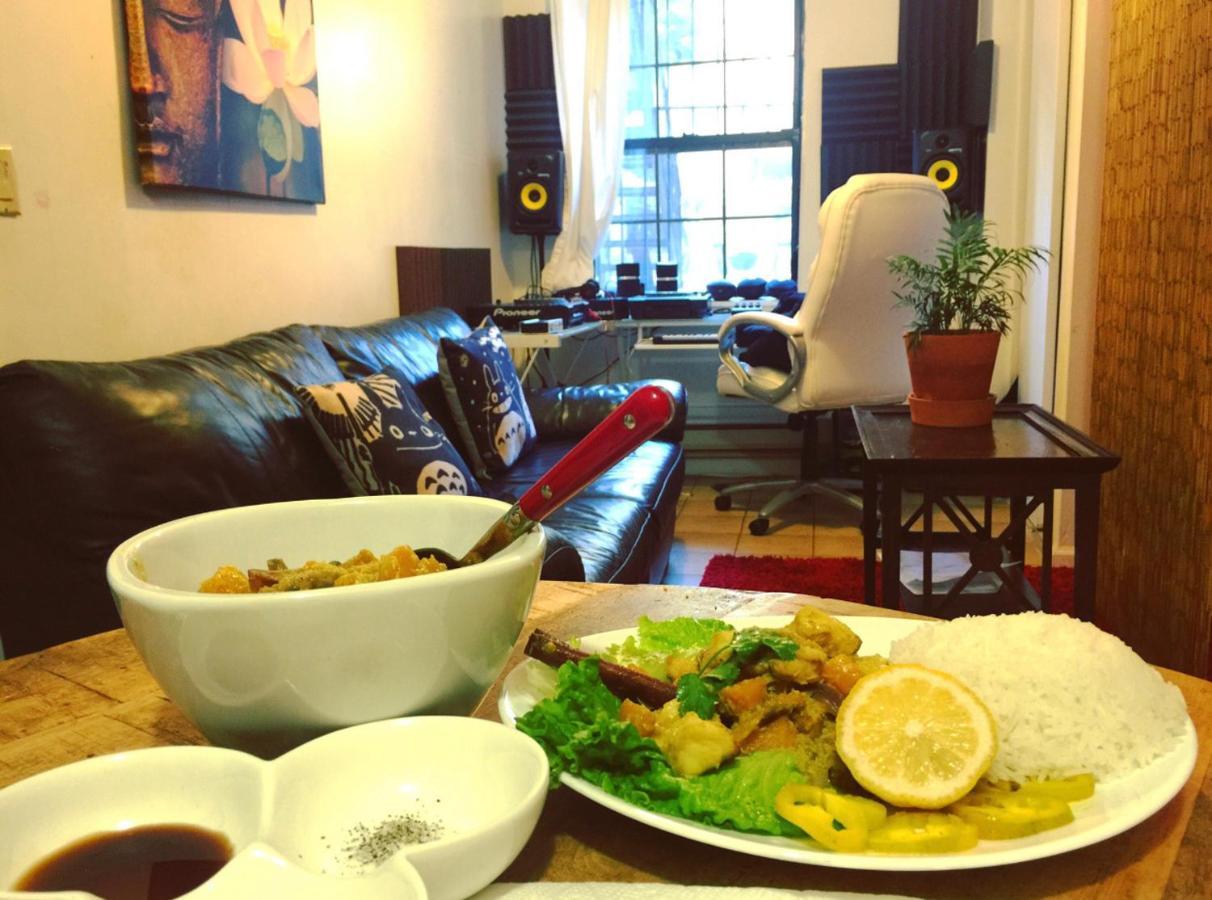 Apartment Bamboo Home With Garden New York