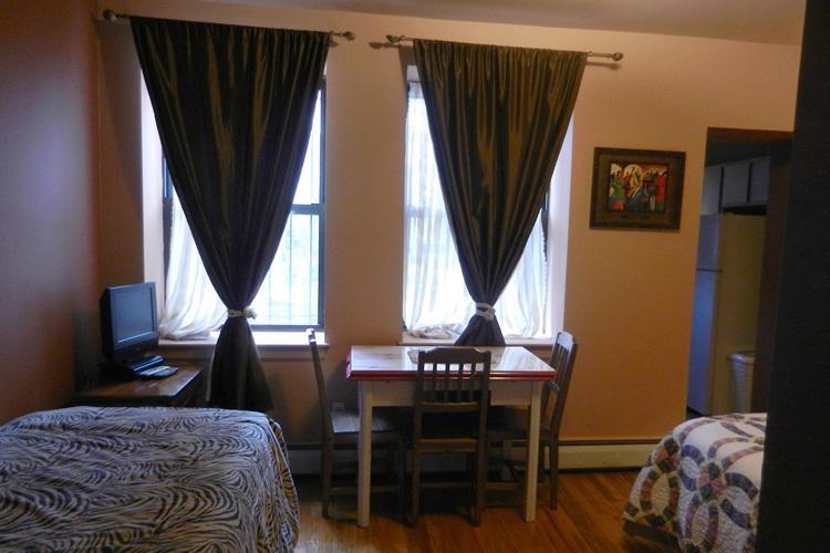 Efuru Guest house 3*