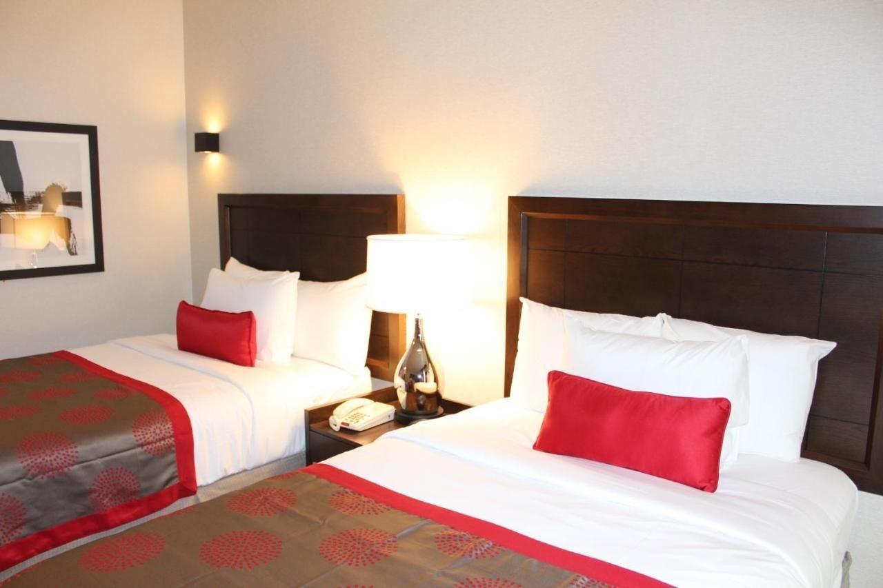 Ramada By Wyndham Bronx Terminal Hotel New York