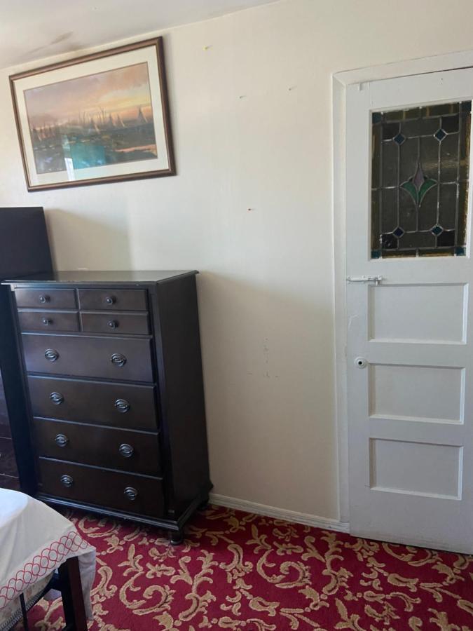 A Peaceful In Queens Guest house
