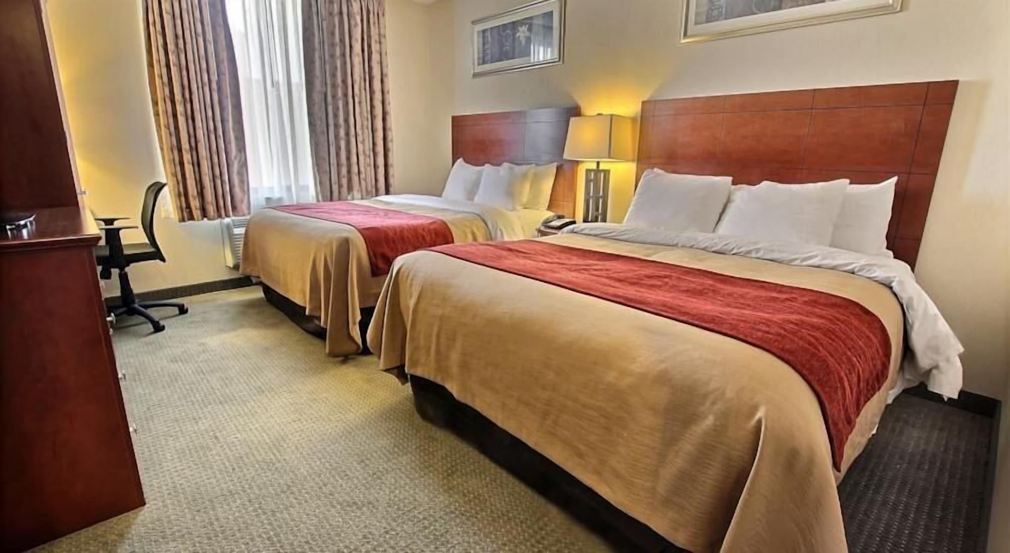 The Staten Island Hotel 3*