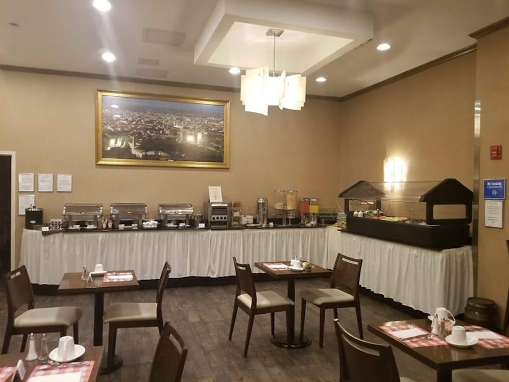 Marco Laguardia & Hotel New York