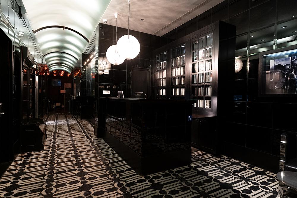Night By Sb At Times Square Hotel