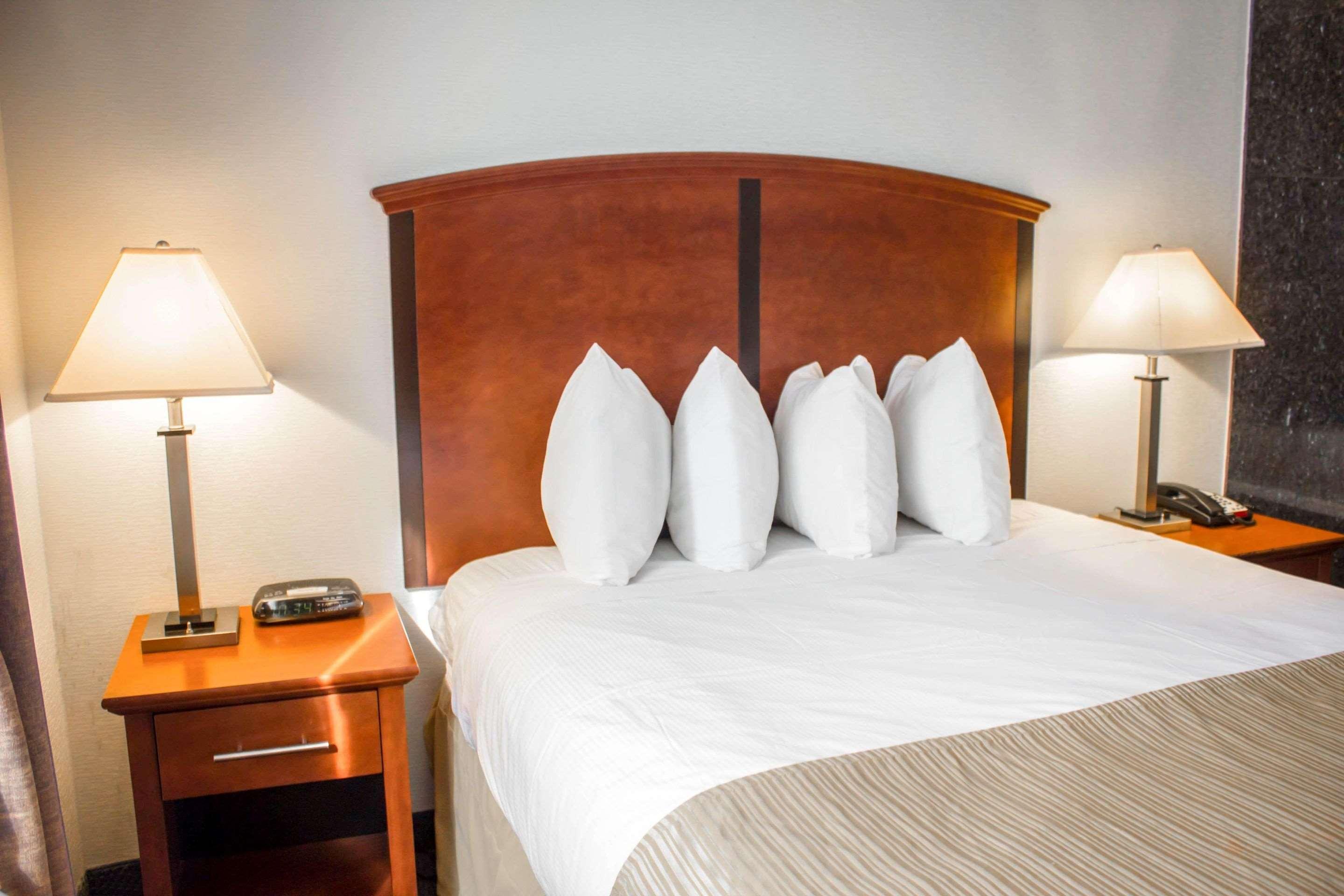 Quality Long Island - Queensboro Bridge 3* New York