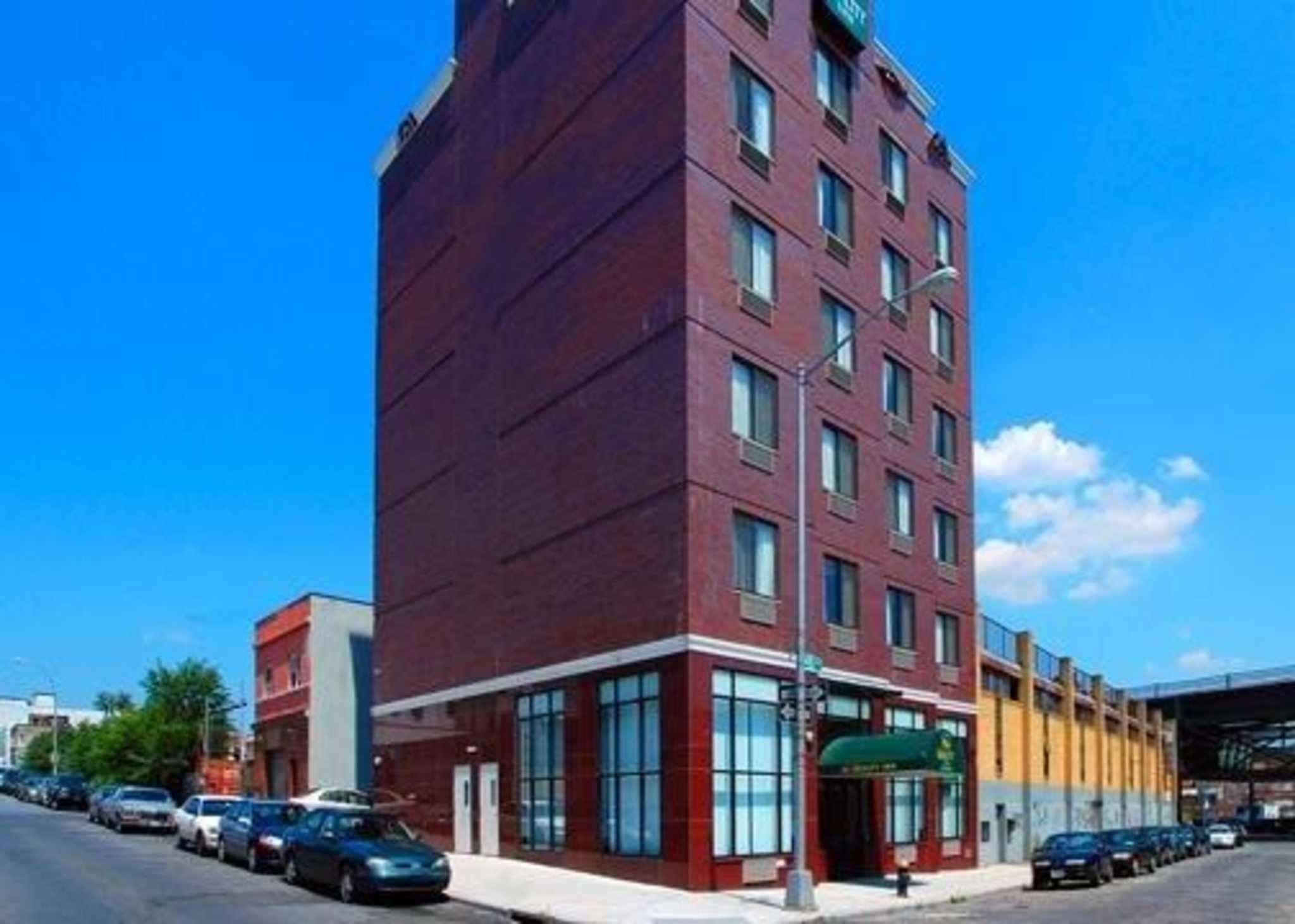 Hotel Quality Long Island - Queensboro Bridge New York