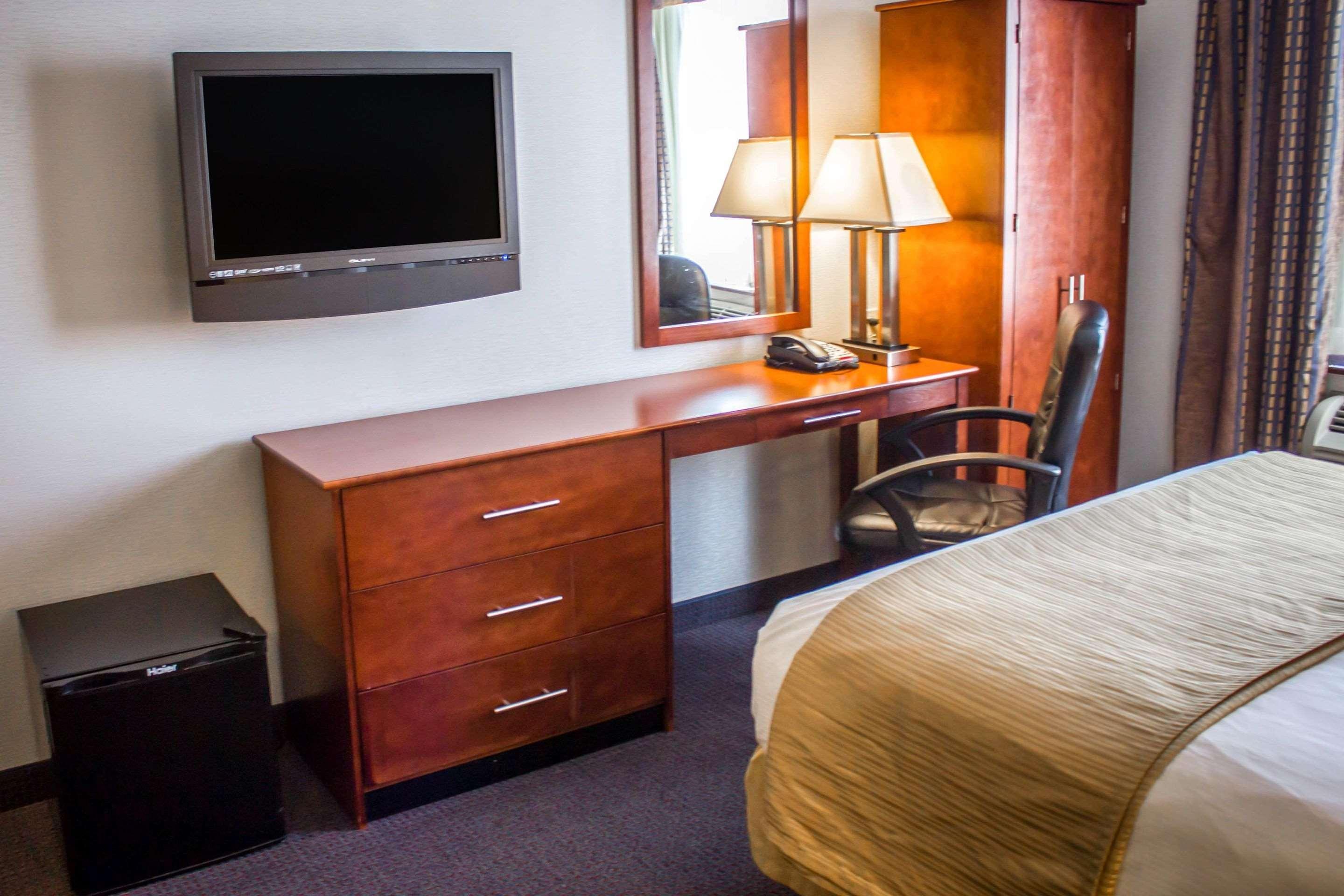 Quality Long Island - Queensboro Bridge 3* New York