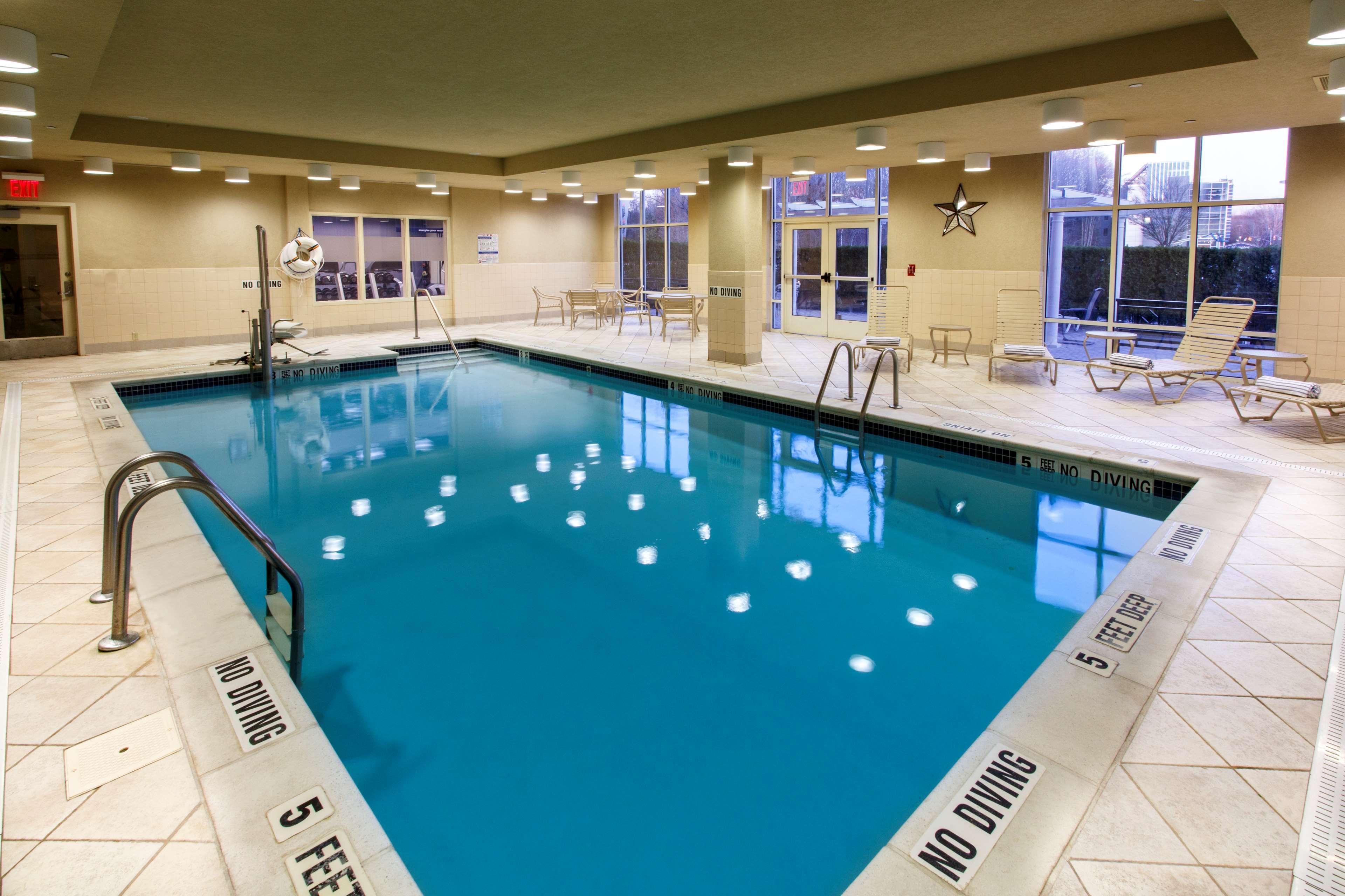 Hotel Hampton Inn&suites Staten Island 3*