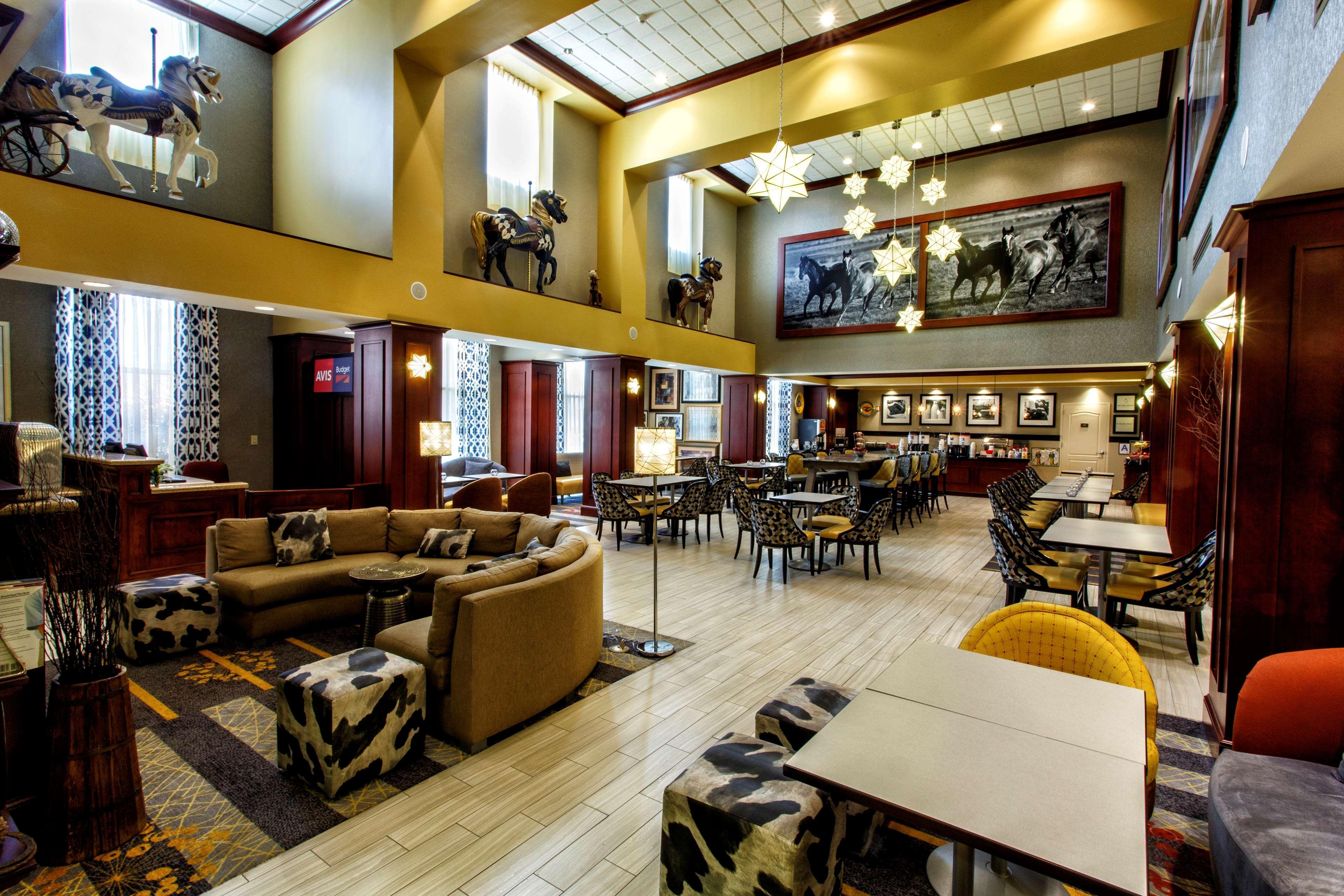 Hampton Inn&suites Staten Island Hotel 3*