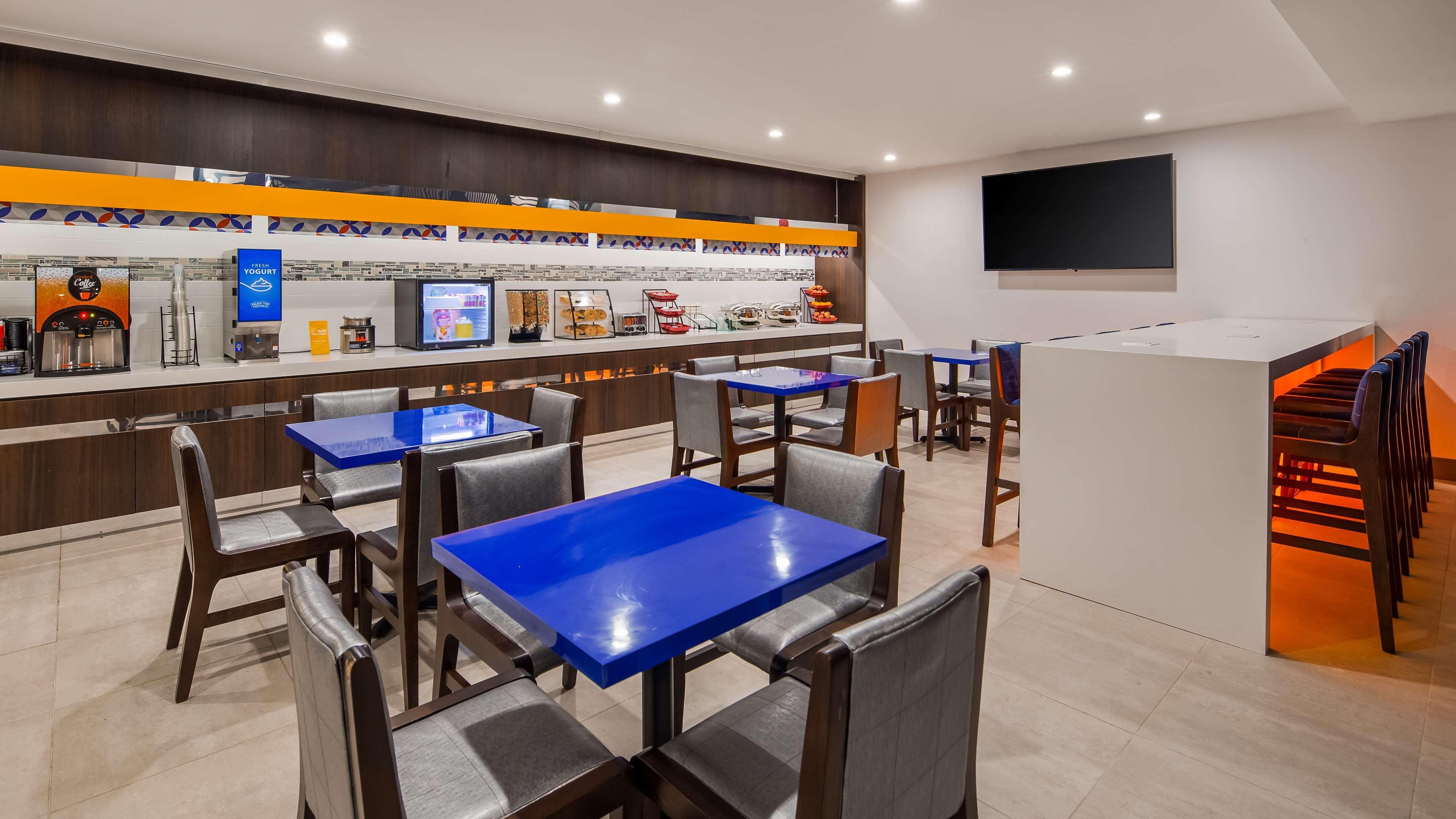 Hotel Glo Western Brooklyn Nyc 3*