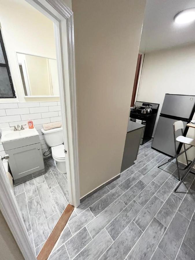 Beautiful Private In A Shared Upper West Side Privatunterkunft