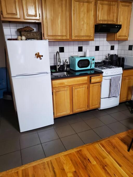 Apartment In The Heart Of Nyc! Time Sq, Theater District, Javits Center *