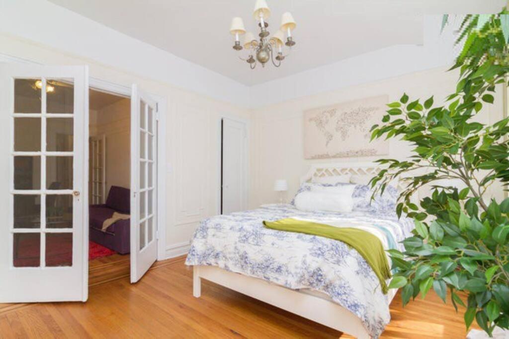 211-3 Prime Union Square Large 1br Great Value Apartment New York