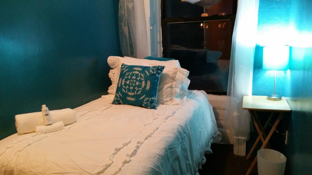 Oyo Bed And Breakfast Bed & Breakfast