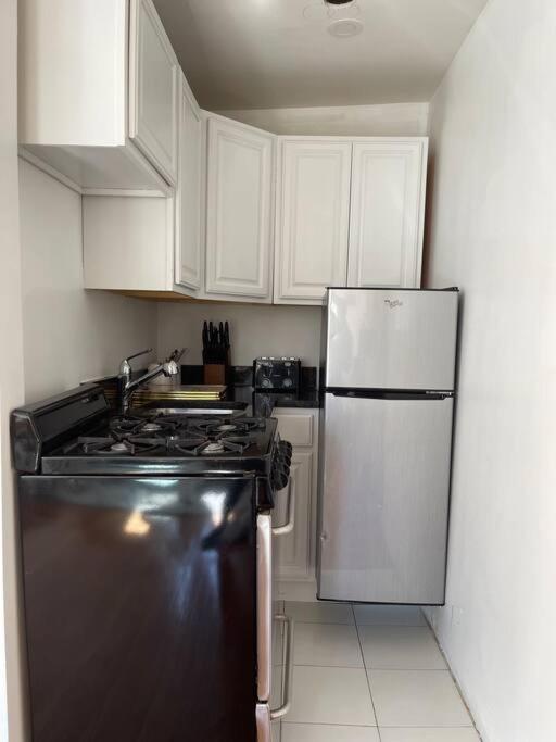 Modern Studio For Long In Nyc Apartment *