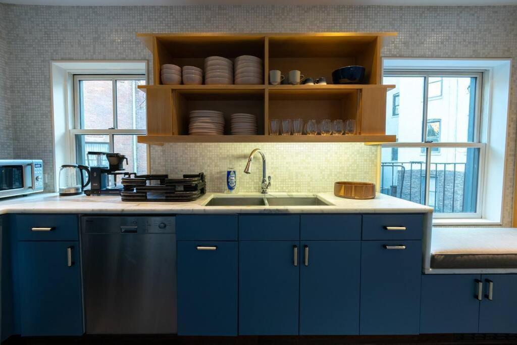 E10-3 3br Designer Townhouse New York