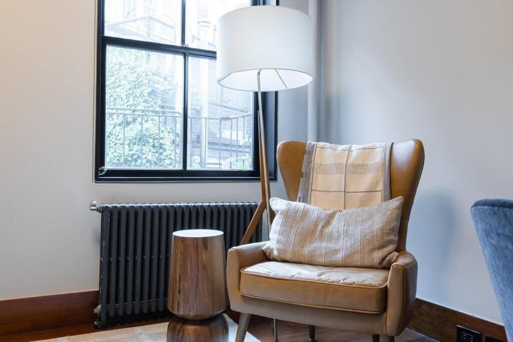 E10-3 3br Designer Townhouse Apartment