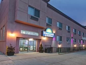 Days & By Wyndham Ozone Park/jfk Airport