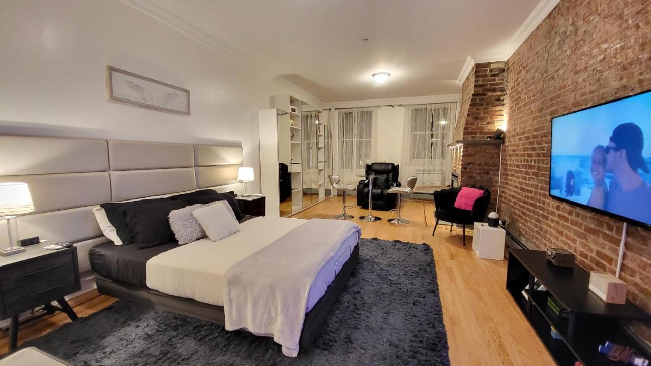 Great Location Near Times Square *