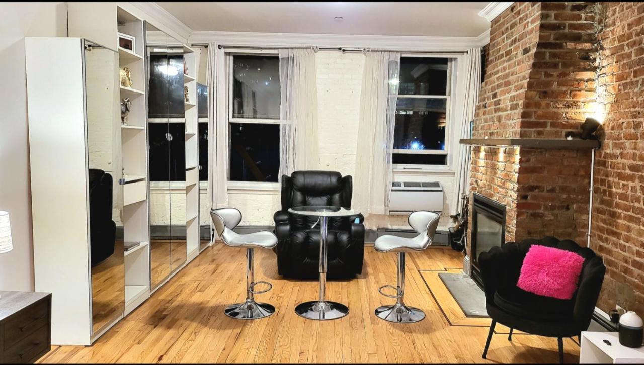 Great Location Near Times Square *