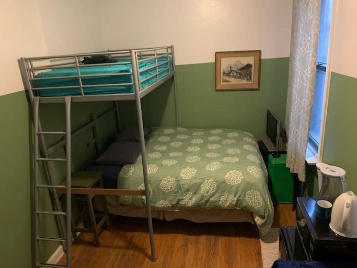 John 3 16 Apartment *
