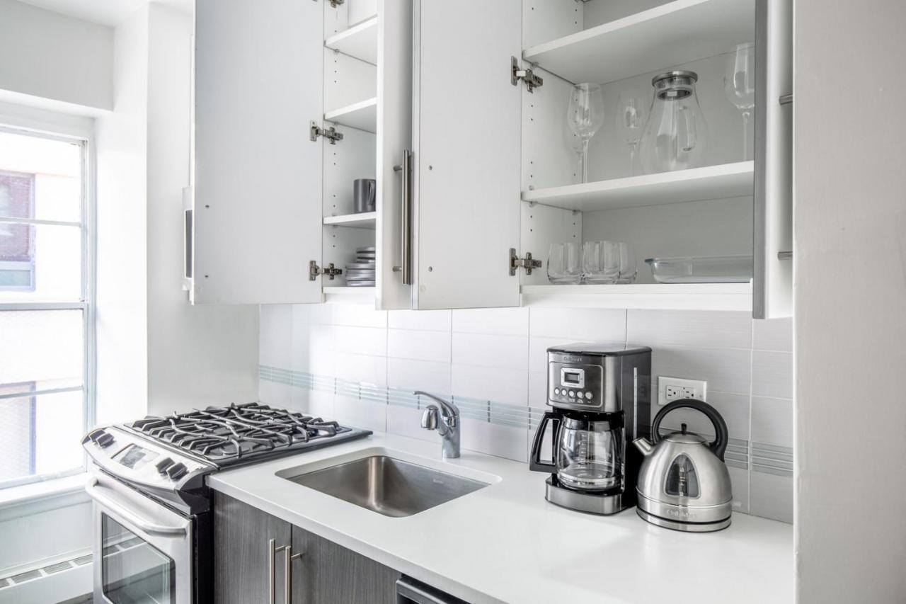 Midtown E 2br W Wd Nr Park Nyc-533