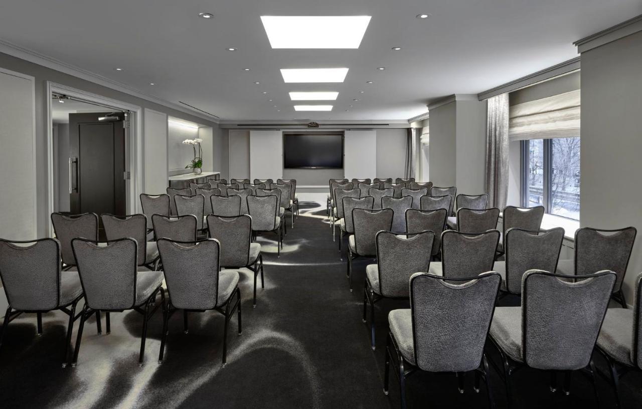 Loews Regency Hotel 5*