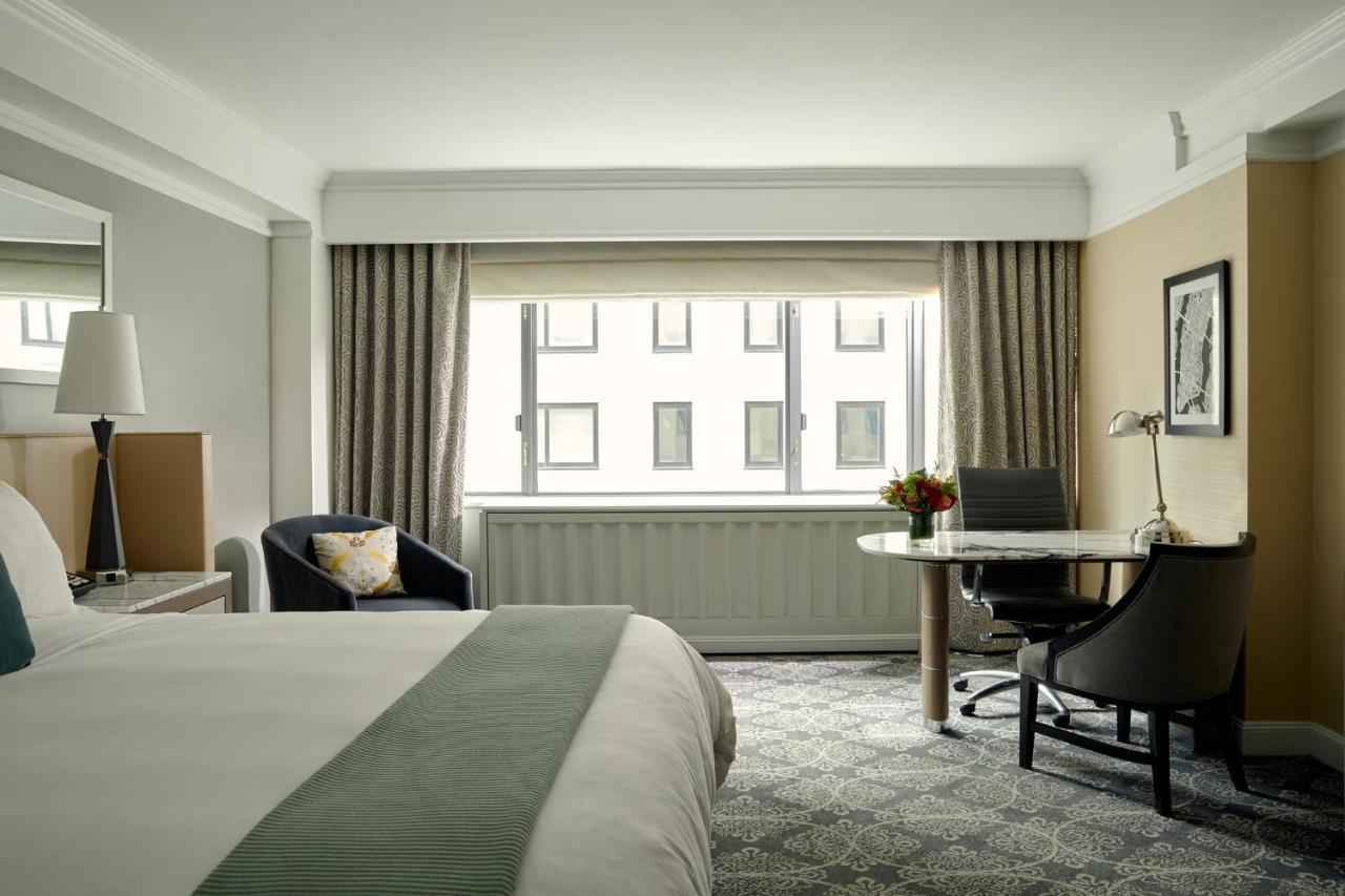 Loews Regency 5*