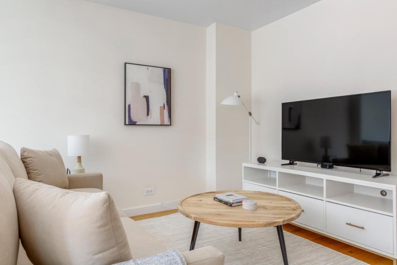 Midtown East 1br W Dm Nr Un Nyc-906 * New York